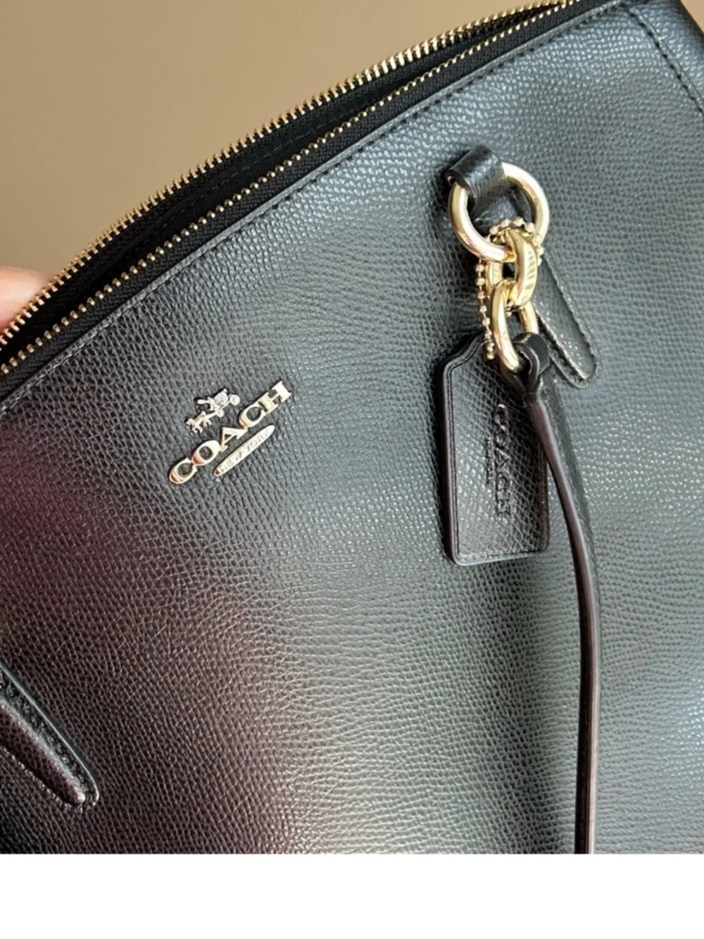 Coach Christie CarryAll Handbag in Black Pebble Grain Leather Double Zip Top EUC